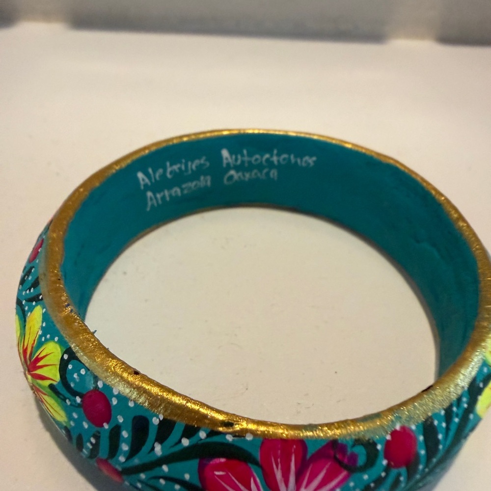 Hand-Painted Oaxaca Wooden Bangle – Alebrijes‎ Autóctones - Picture 4 of 7